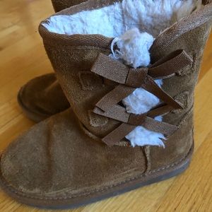 Brown Koolaburra by Ugg girls boot size 13